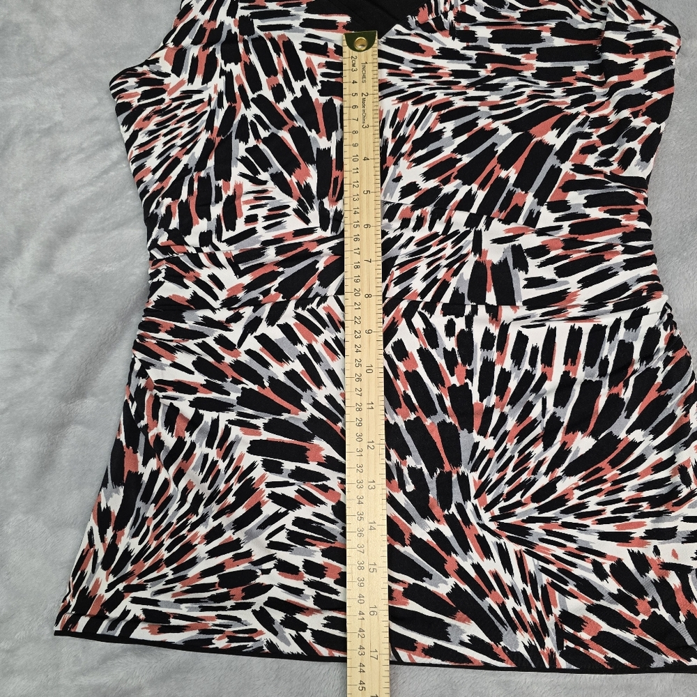White House Black Market Black White Red Grey Patterned Womens Tank Top Small - Picture 5 of 10